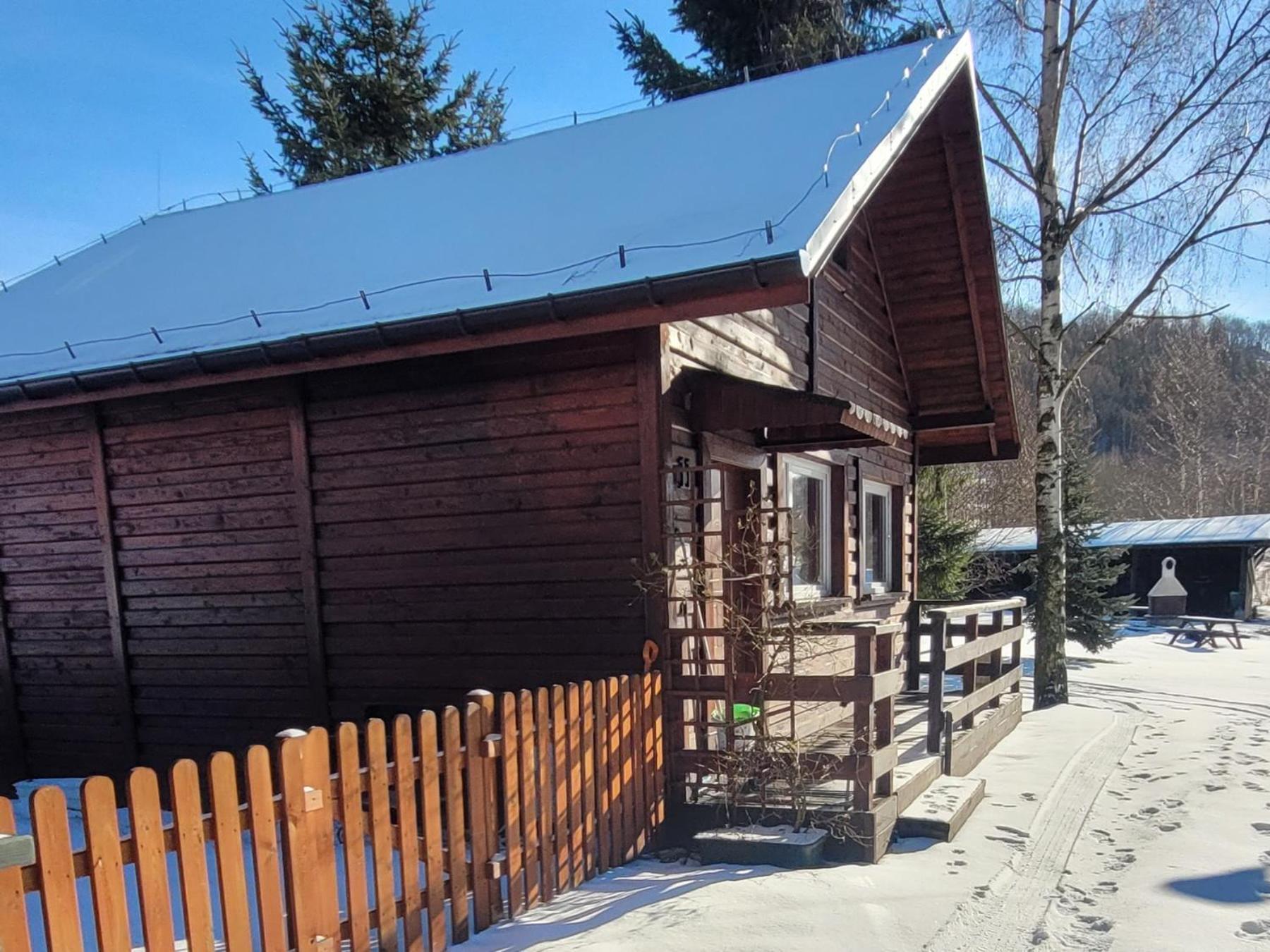 Stanica Pod Zadzierna Domki Caloroczne Lubawka Buitenkant foto