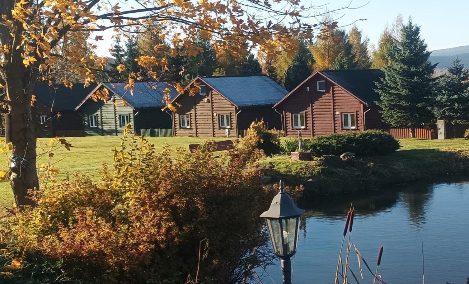 Stanica Pod Zadzierna Domki Caloroczne Lubawka Buitenkant foto