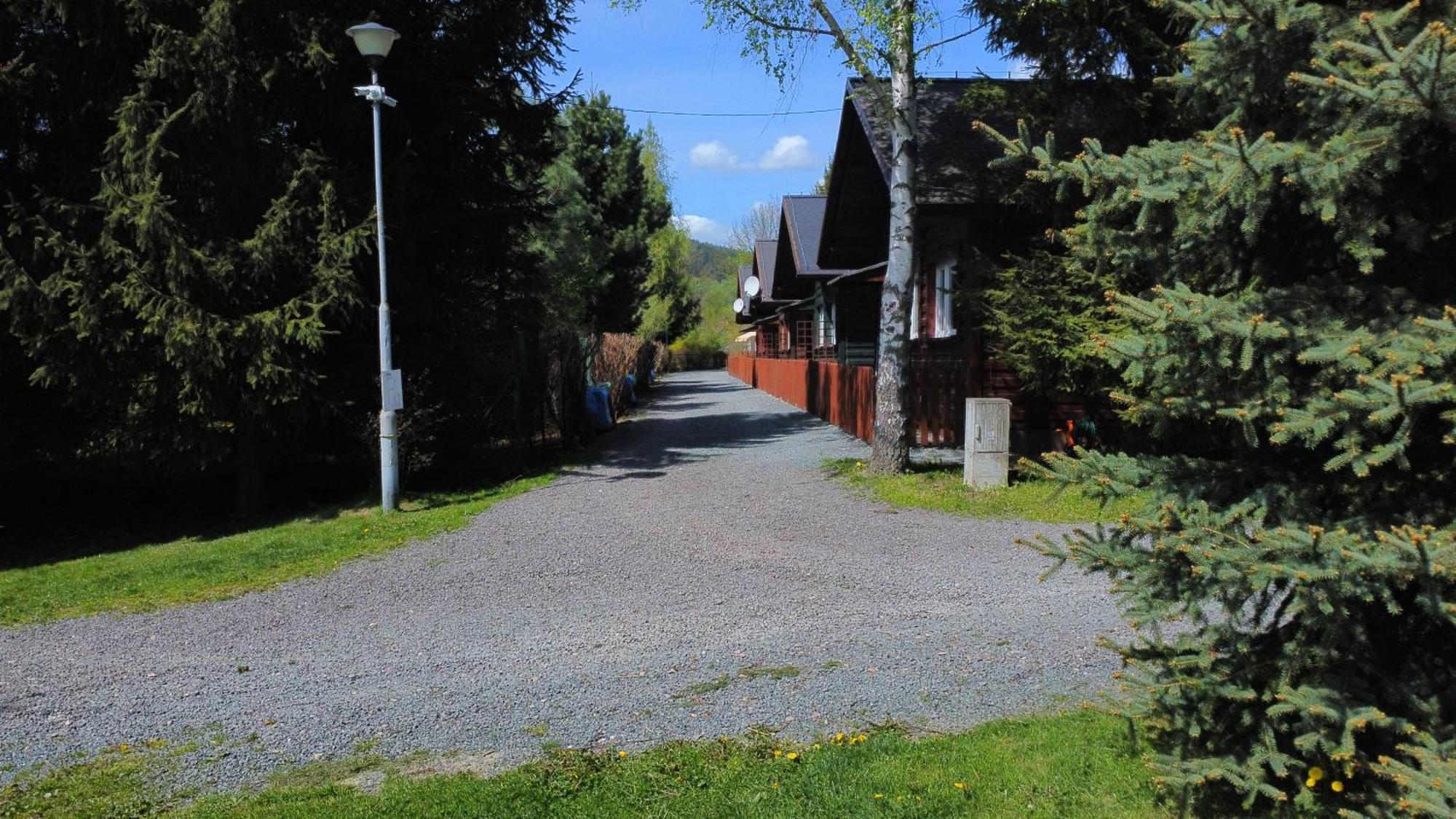 Stanica Pod Zadzierna Domki Caloroczne Lubawka Buitenkant foto